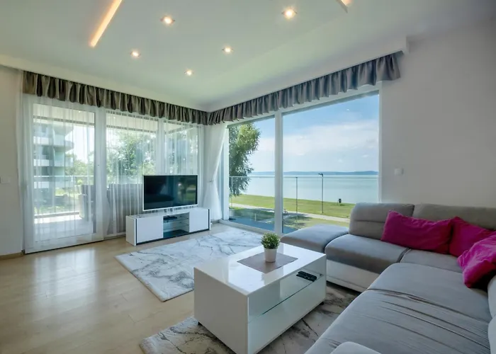 Myflat Casa Luxury Apartment